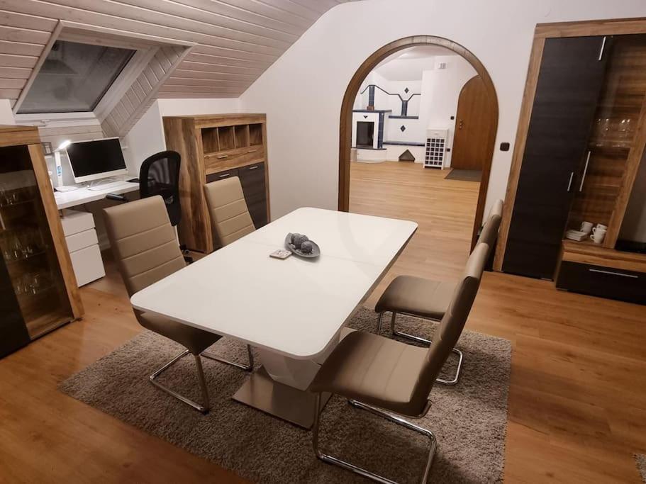 Gemuetliche Wohnung Am Waldrand Thierhaupten Exteriör bild